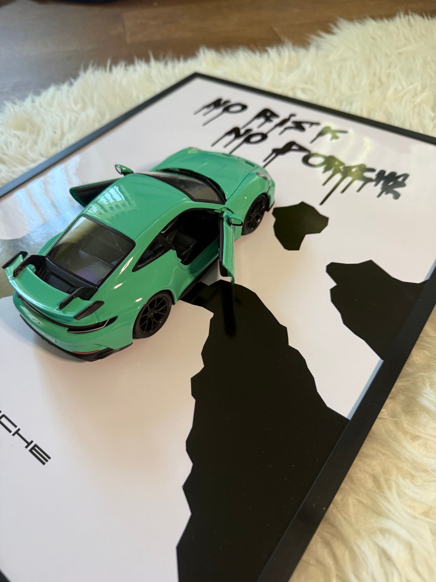 No Risk No Porsche - 1:28 Mint
