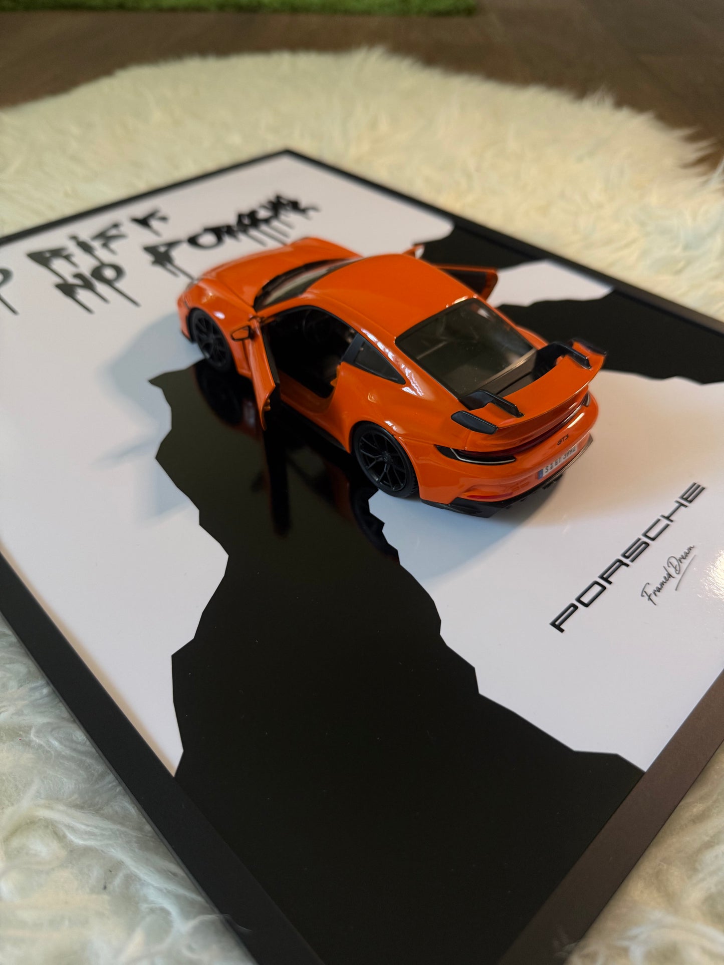 No Risk No Porsche - 1:28 Orange
